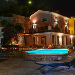 Villa Lice Verici, Casarza Ligure